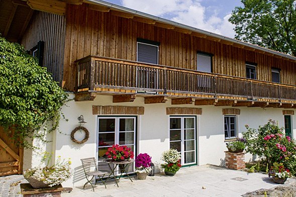 Obermaierhof Burgkirchen_Außenansicht Obermaierhof Burgkirchen_Außenansicht