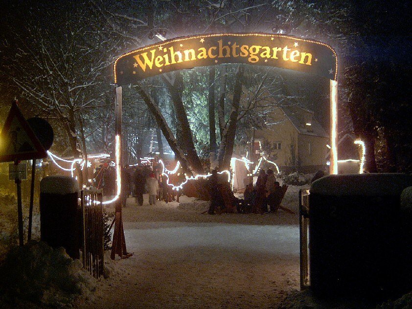 Beleuchteter Weihnachtsgarten Neumarkt-St. Veit, © Gemeinde Neumarkt-St. Veit Beleuchteter Weihnachtsgarten Neumarkt-St. Veit, © Gemeinde Neumarkt-St. Veit