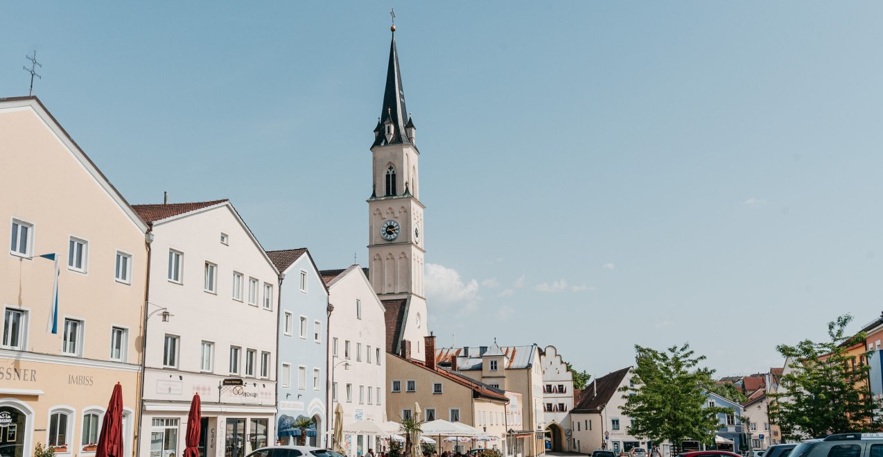 Stadtplatz Neumarkt-Sankt Veit, Landkreis Mühldorf a. Inn, © Inn-Salzach Tourismus Stadtplatz Neumarkt-Sankt Veit, Landkreis Mühldorf a. Inn, © Inn-Salzach Tourismus