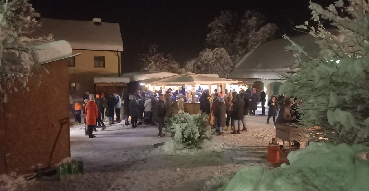 Niederbergkirchner Adventsmarkt, © Veranstalter Niederbergkirchner Adventsmarkt, © Veranstalter