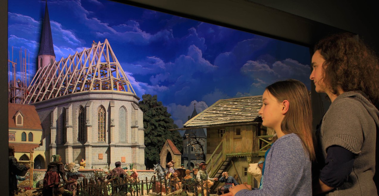 Besucher der Dioramenschau Altötting, © Heiner Heine Besucher der Dioramenschau Altötting, © Heiner Heine