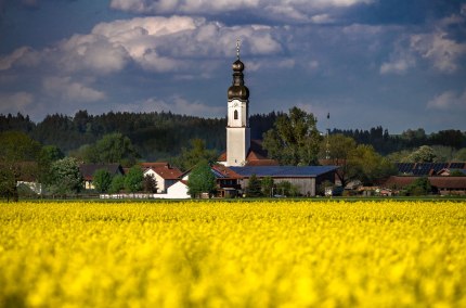 Kirche Mettenheim, © kwerbild Kirche Mettenheim, © kwerbild