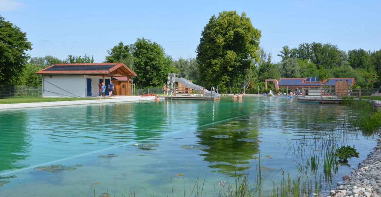 Naturbad Kraiburg a. Inn, © Verwaltungsgemeinschaft Kraiburg a. Inn Naturbad Kraiburg a. Inn, © Verwaltungsgemeinschaft Kraiburg a. Inn