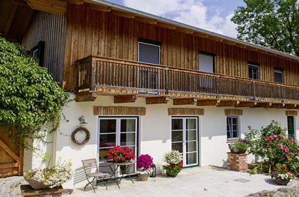 Obermaierhof Burgkirchen_Außenansicht Obermaierhof Burgkirchen_Außenansicht