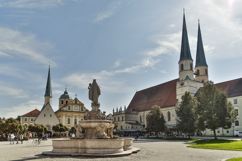 Kapellplatz in Altötting, © Inn-Salzach Tourismus Kapellplatz in Altötting, © Inn-Salzach Tourismus