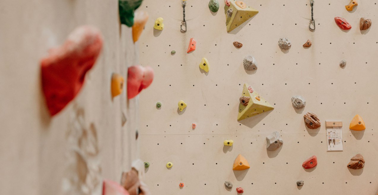 Kletterwand in der Kletterhalle Burghausen, © Inn-Salzach Tourismus Kletterwand in der Kletterhalle Burghausen, © Inn-Salzach Tourismus