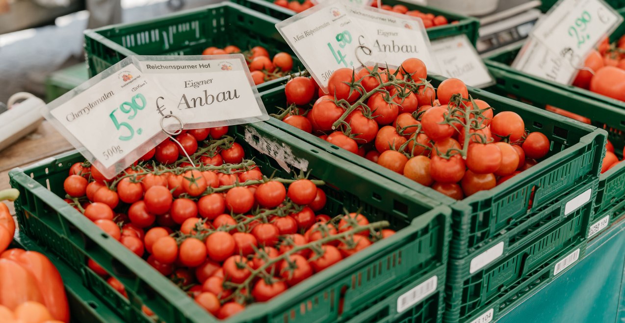 Tomaten vom Bauernmarkt, © Inn-Salzach Tourismus Tomaten vom Bauernmarkt, © Inn-Salzach Tourismus