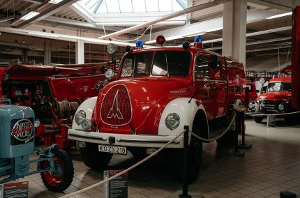 Historisches Tanklöschfahrzeug, © Inn-Salzach Tourismus Historisches Tanklöschfahrzeug, © Inn-Salzach Tourismus