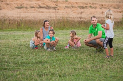 Kinder entdecken die Natur, © Inn-Salzach Tourismus Kinder entdecken die Natur, © Inn-Salzach Tourismus