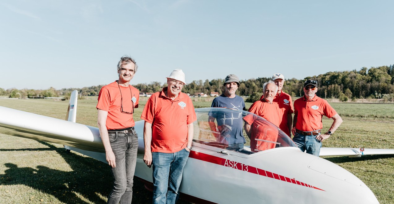 Mitglieder der Fluggruppe Alt-Neuötting, © Inn-Salzach Tourismus Mitglieder der Fluggruppe Alt-Neuötting, © Inn-Salzach Tourismus