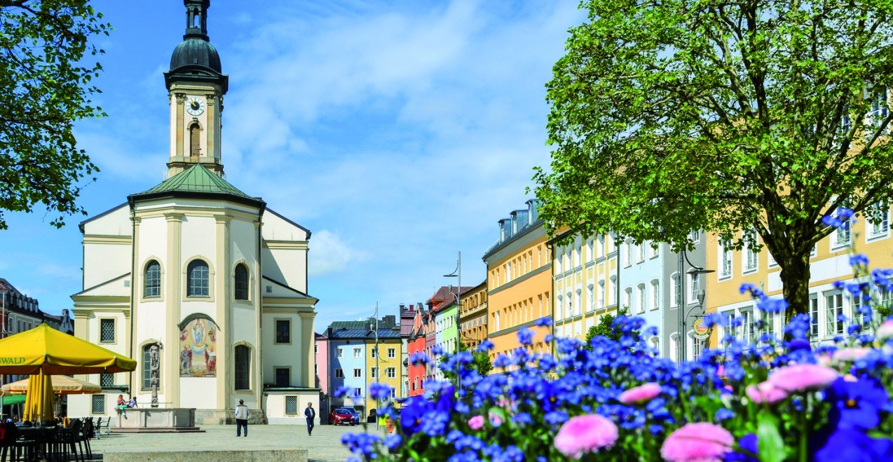 Traunstein Stadtplatz, © Remigius Heinrich Janas Traunstein Stadtplatz, © Remigius Heinrich Janas