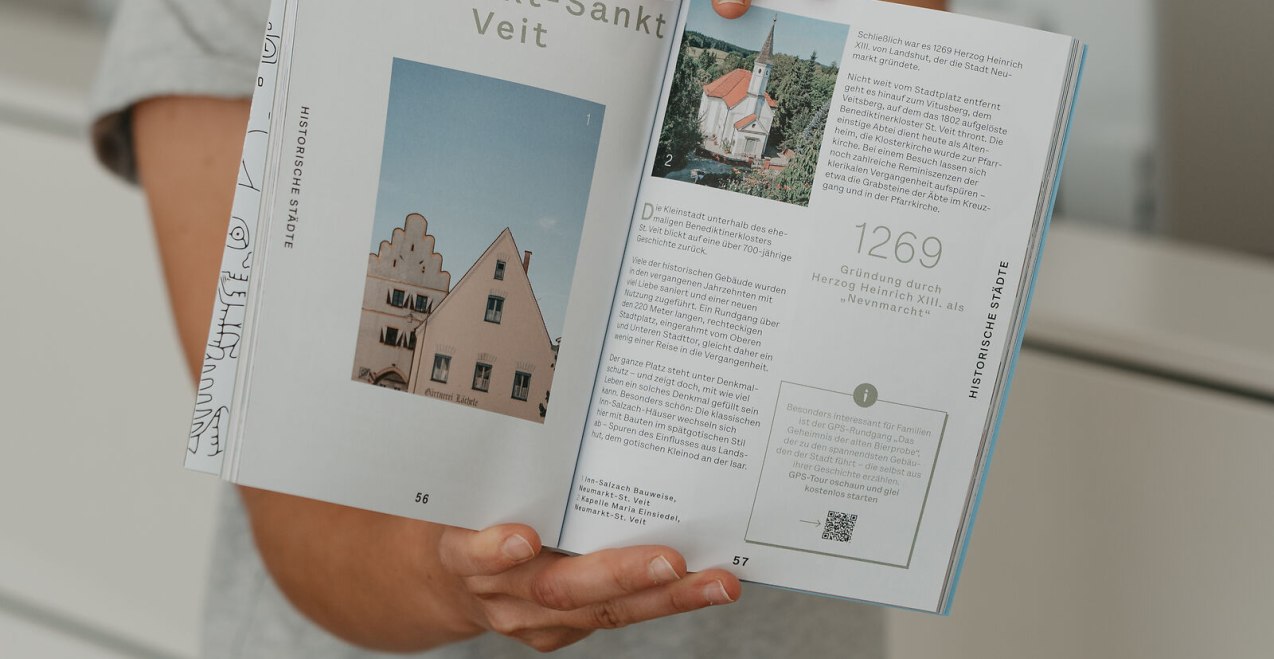Präsentation der Stadterlebnisbroschüre Inn-Salzach, © Inn-Salzach Tourismus Präsentation der Stadterlebnisbroschüre Inn-Salzach, © Inn-Salzach Tourismus