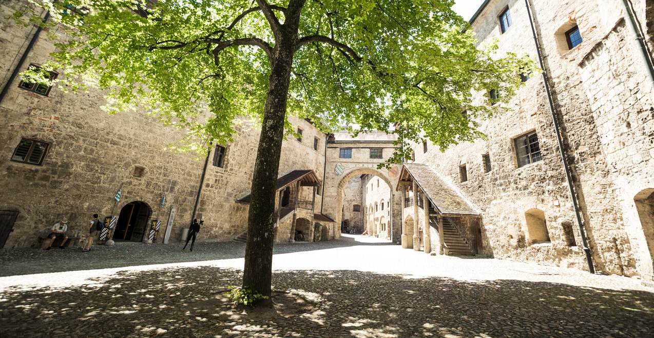In der Hauptburg der Burg Burghausen, © Inn-Salzach Tourismus In der Hauptburg der Burg Burghausen, © Inn-Salzach Tourismus