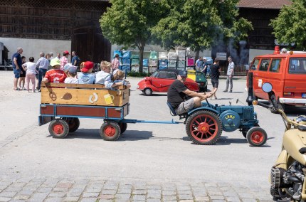 Oldtimerfr&uuml;hschoppen in Kirchweidach, &copy; Veranstalter