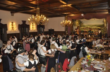 Volkstanz in Pleiskirchen, &copy; Veranstalter