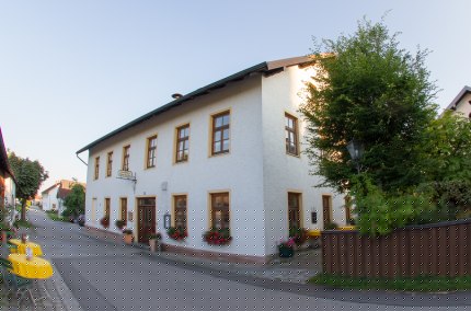 Gasthaus Mayrhofer Au&szlig;enansicht, &copy; Gasthaus Mayrhofer