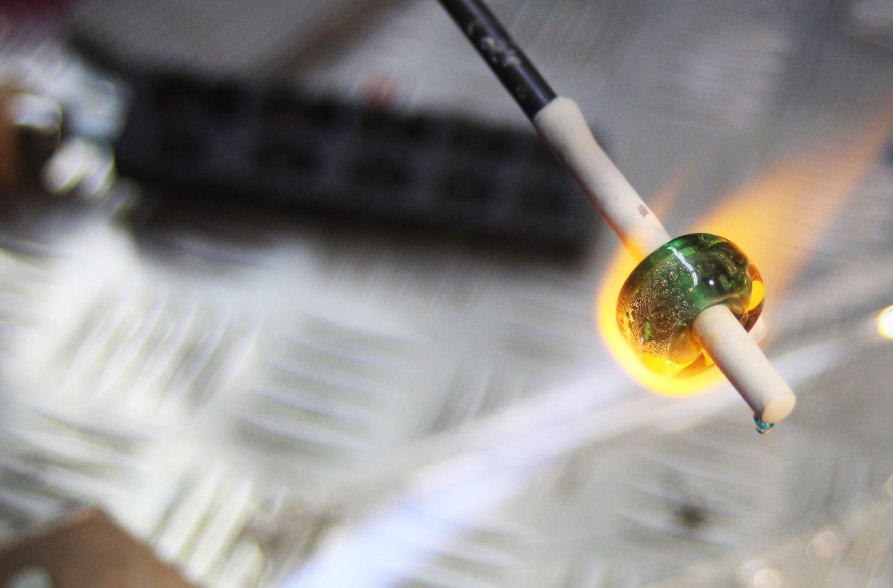 Kleine Glasschmiede Glasperlen herstellen, &copy; Kleine Glasschmiede