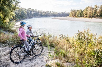 Aussicht Innschleife M&uuml;hldorf, &copy; Inn-Salzach Tourismus