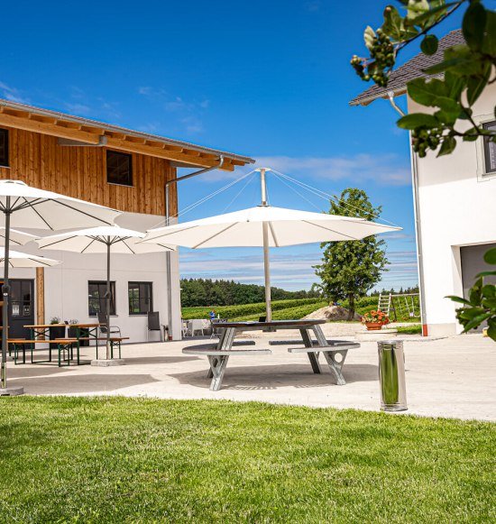 Winklhof Wurmsham Au&szlig;enbereich, &copy; Winklhof