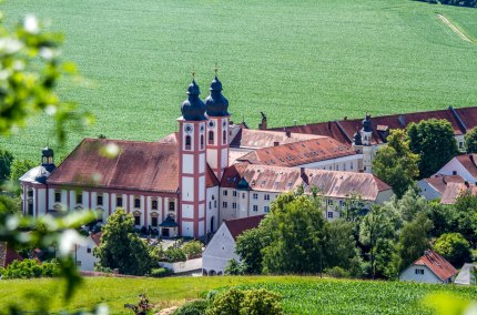 Das Kloster Au am Inn, © Tourismusverband Inn-Salzach