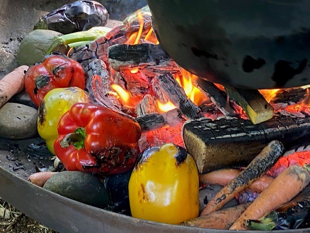 Kochen am offenen Feuer mit Liebgard Wessiak, © Liebgard Wessiak