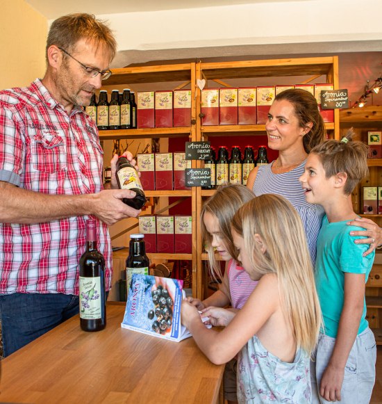 Aroniaverkauf, © Inn-Salzach Tourismus