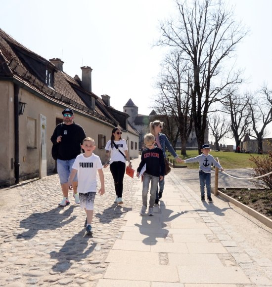 Schnitzeljagd auf der Burghauser Burg, © Burghauser Touristik GmbH