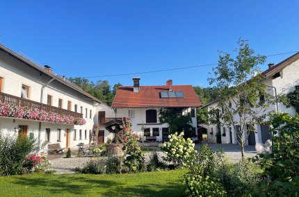 Au&szlig;enansicht Holzhauser Hof, &copy; Holzhauser Hof