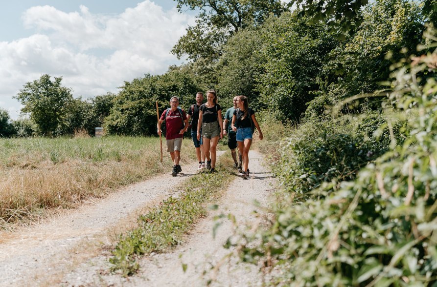 Gruppe bei der Bierwallfahrt nach Alt&ouml;tting, &copy; Inn-Salzach Tourismus