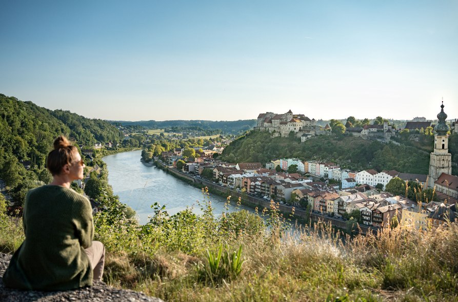 Blick auf Burghausen von Österreich, © Inn-Salzach Tourismus