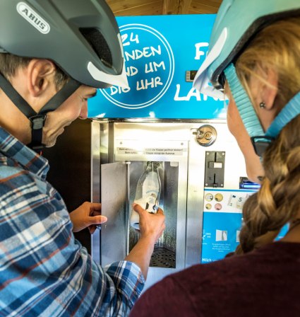 Milch von der Milchtankstelle, © Inn-Salzach Tourismus