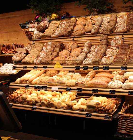 Das Sortiment der regionalen Bäckerei Schönstetter, © Bäckerei Schönstetter