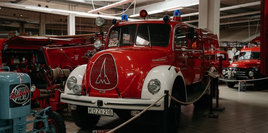 Historisches Tanklöschfahrzeug, © Inn-Salzach Tourismus