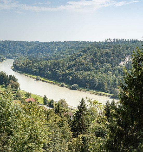 Panoramablick &uuml;ber die Salzach, &copy; Inn-Salzach Tourismus/Saskia Niedermeier