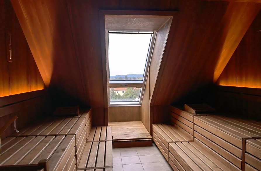 Sauna im Hotel M&uuml;nchner Hof Alt&ouml;tting, &copy; NQuadrat GmbH