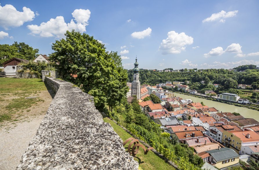 Burghausen Blick von der Burg in die Altstadt Burghausen, © Inn-Salzach Tourismus