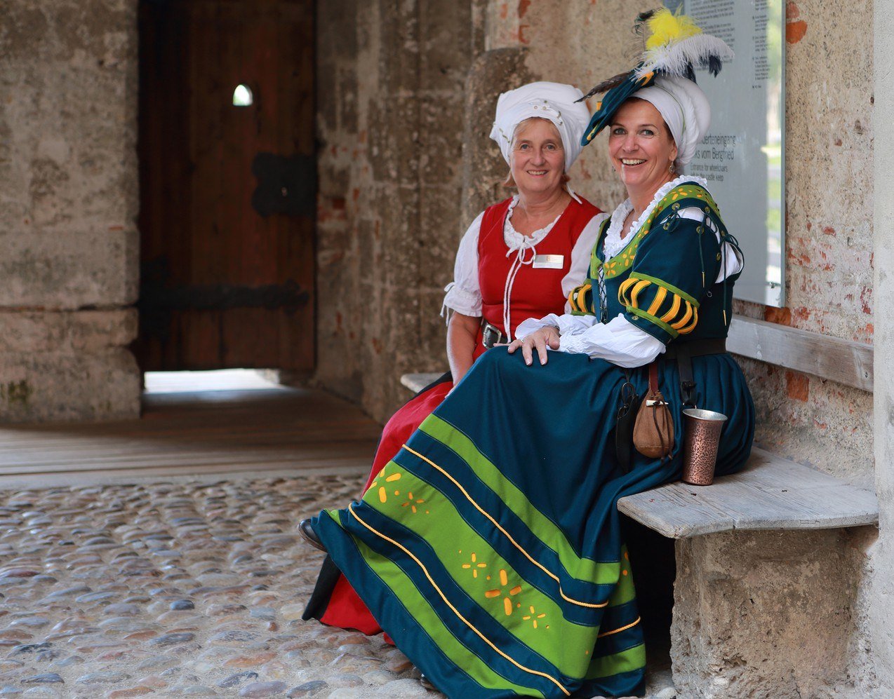 Gästeführung in historischem Gewandt, © Burghauser Touristik (G. Nixdorf)