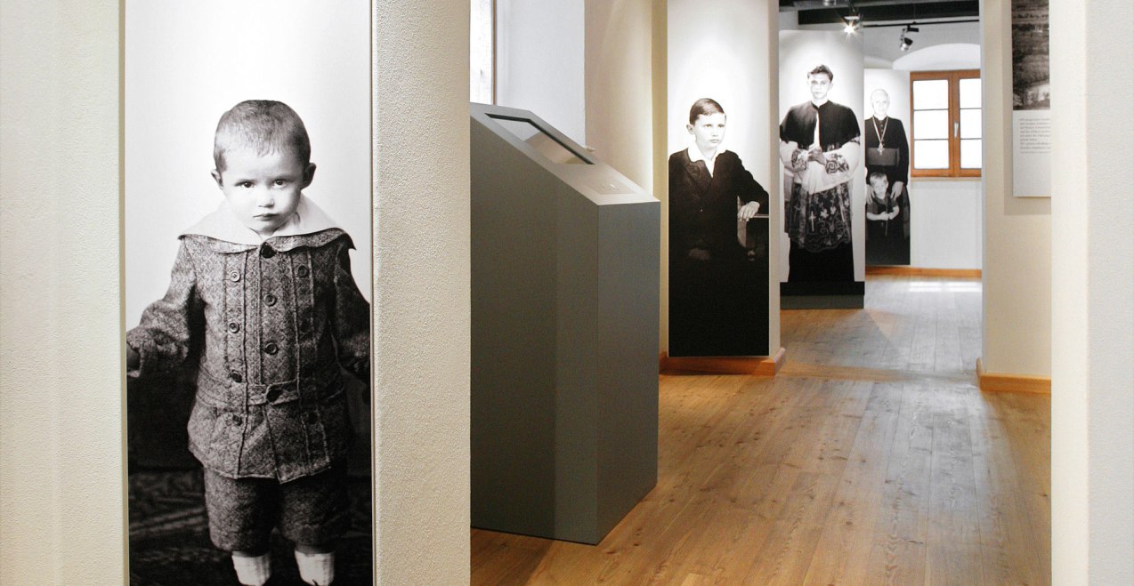 Papstgeburtshaus in Marktl mit Ausstellung, © Dionys Asenkerschbaumer