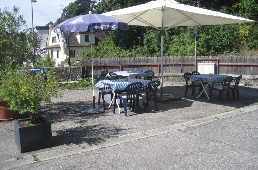 Hotel-Gasthof Schwaigerkeller Biergarten