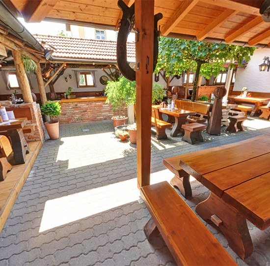 Biergarten_Gasthaus Bonimeier- Niedergottsau