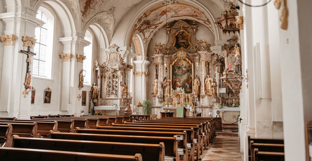 Innenraum der Pfarrkirche Maria Himmelfahrt Margarethenberg, &copy; Inn-Salzach Tourismus