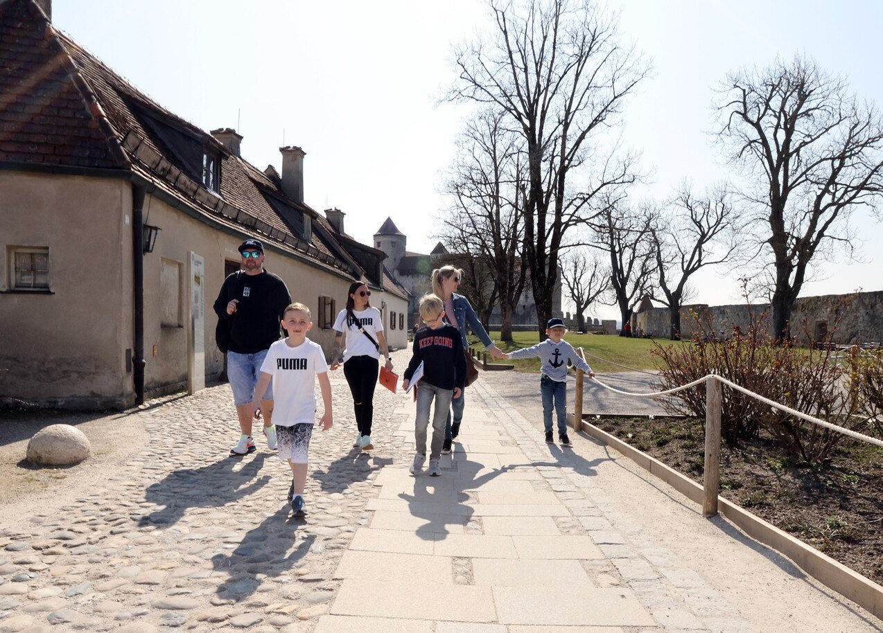 Schnitzeljagd auf der Burghauser Burg, © Burghauser Touristik GmbH