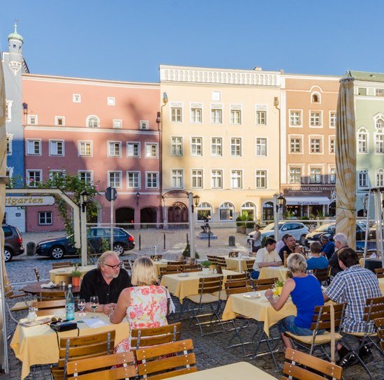 Biergarten_Hotel Post- Burghausen