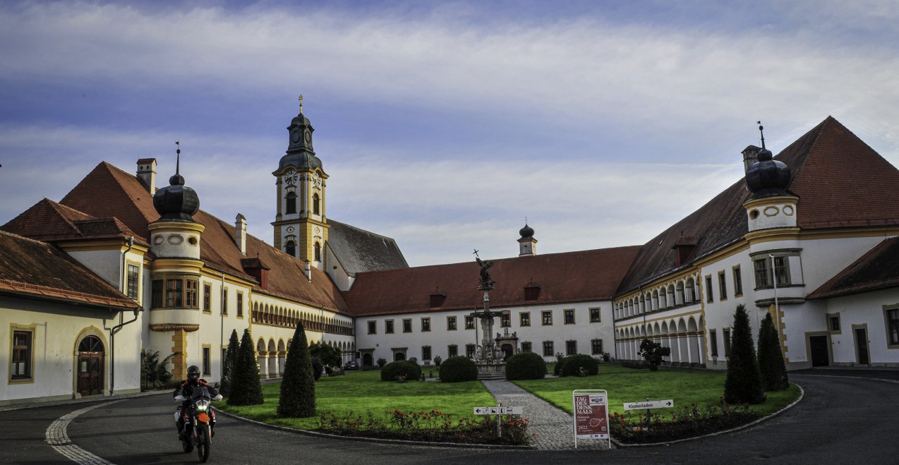 Stift Reichersberg, &copy; Andreas Wiesenzarter