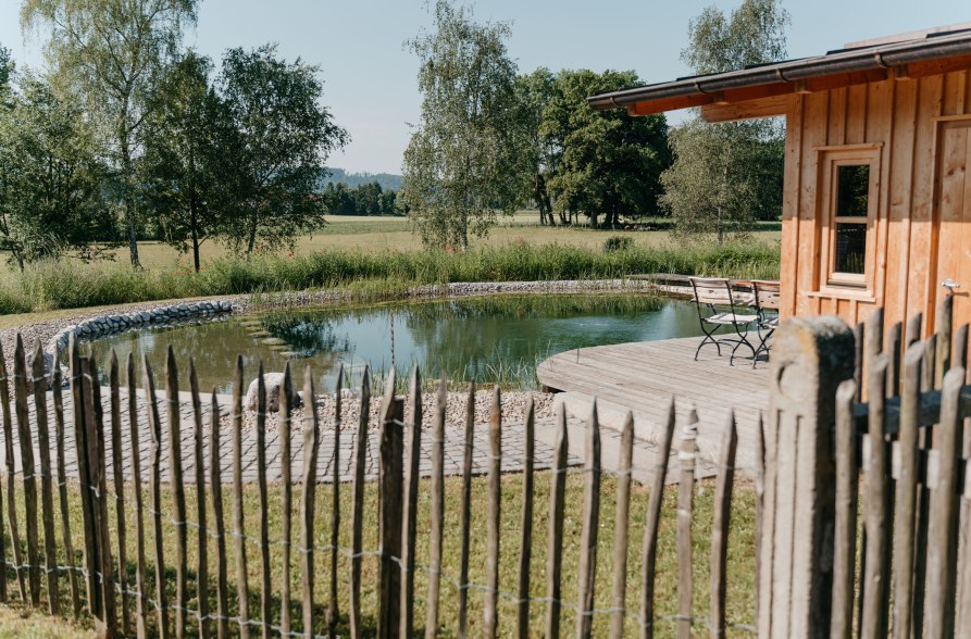 Schwimmteich Holzhauser Hof, © Inn-Salzach Tourismus