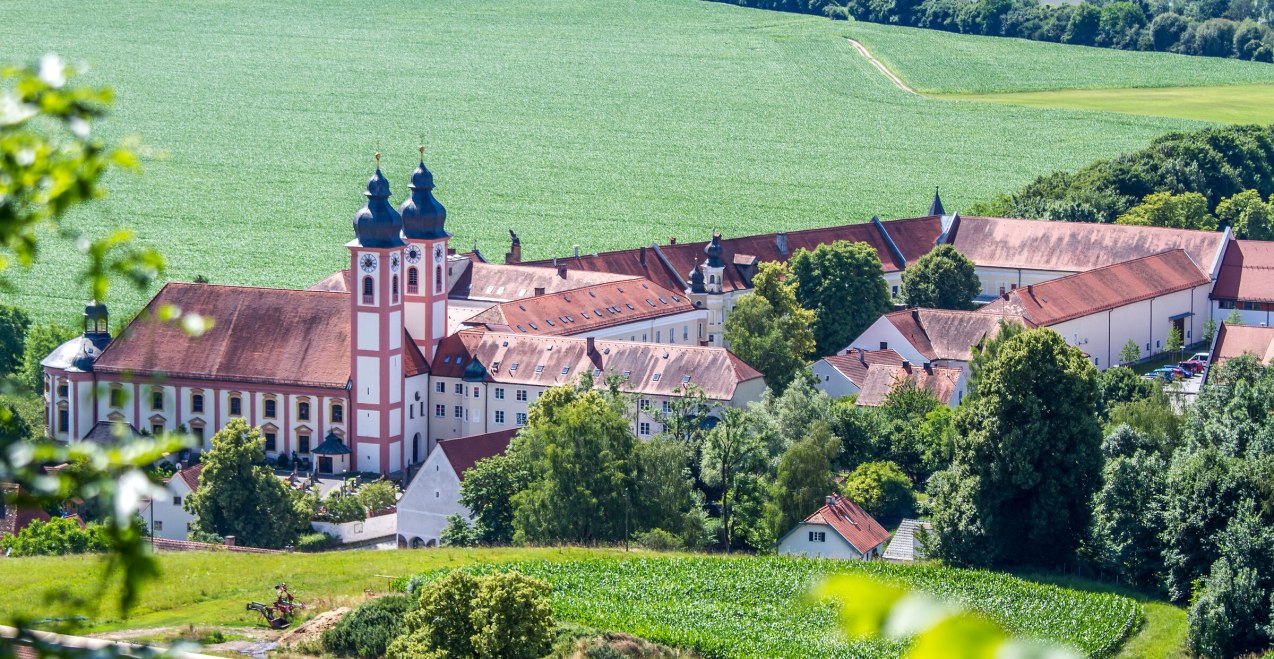 Kloster Au a. Inn, &copy; Inn-Salzach Tourismus