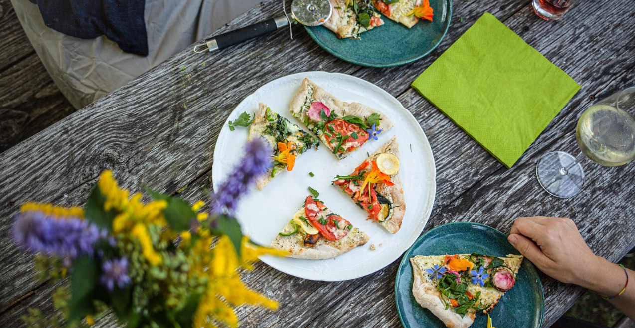 Frische Ofenschubser sch&ouml;n dekoriert, &copy; Inn-Salzach Tourismus