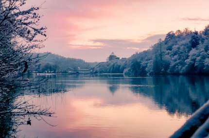 Sonnenuntergang am Wöhrsee Burghausen im Winter, © Inn-Salzach Tourismus