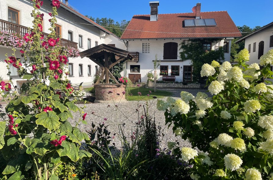 Au&szlig;enansicht Holzhauser Hof, &copy; Holzhauser Hof