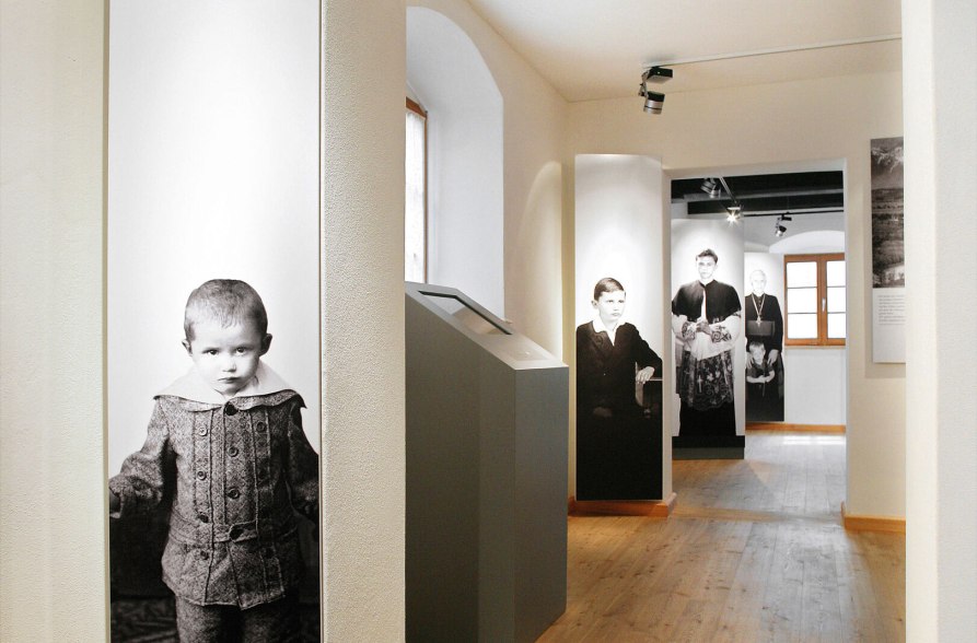 Geburtshaus Papst Benedikt XVI, © Dionys Asenkerschbaumer